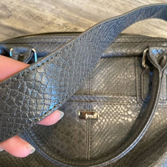 Jewel by 31 Purse - Picture 6 of 9